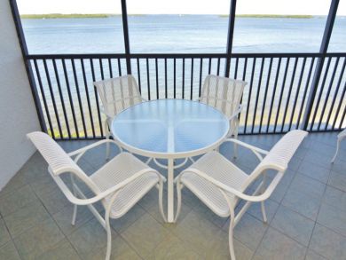 Two Bedroom Condo with Gulf Views in Fort Myers